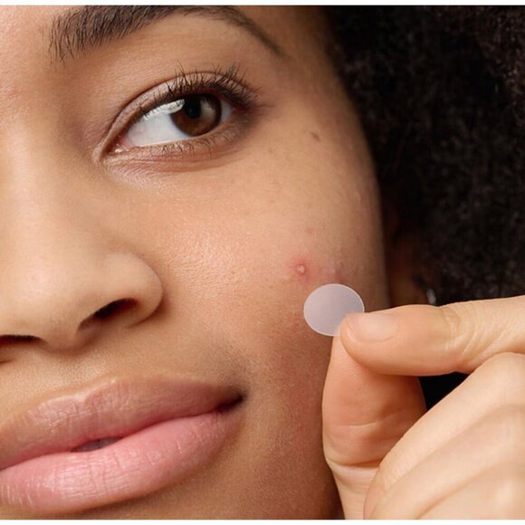 Hero Cosmetics Mighty Patch Original Acne Pimple Patches - Picture 4 of 7